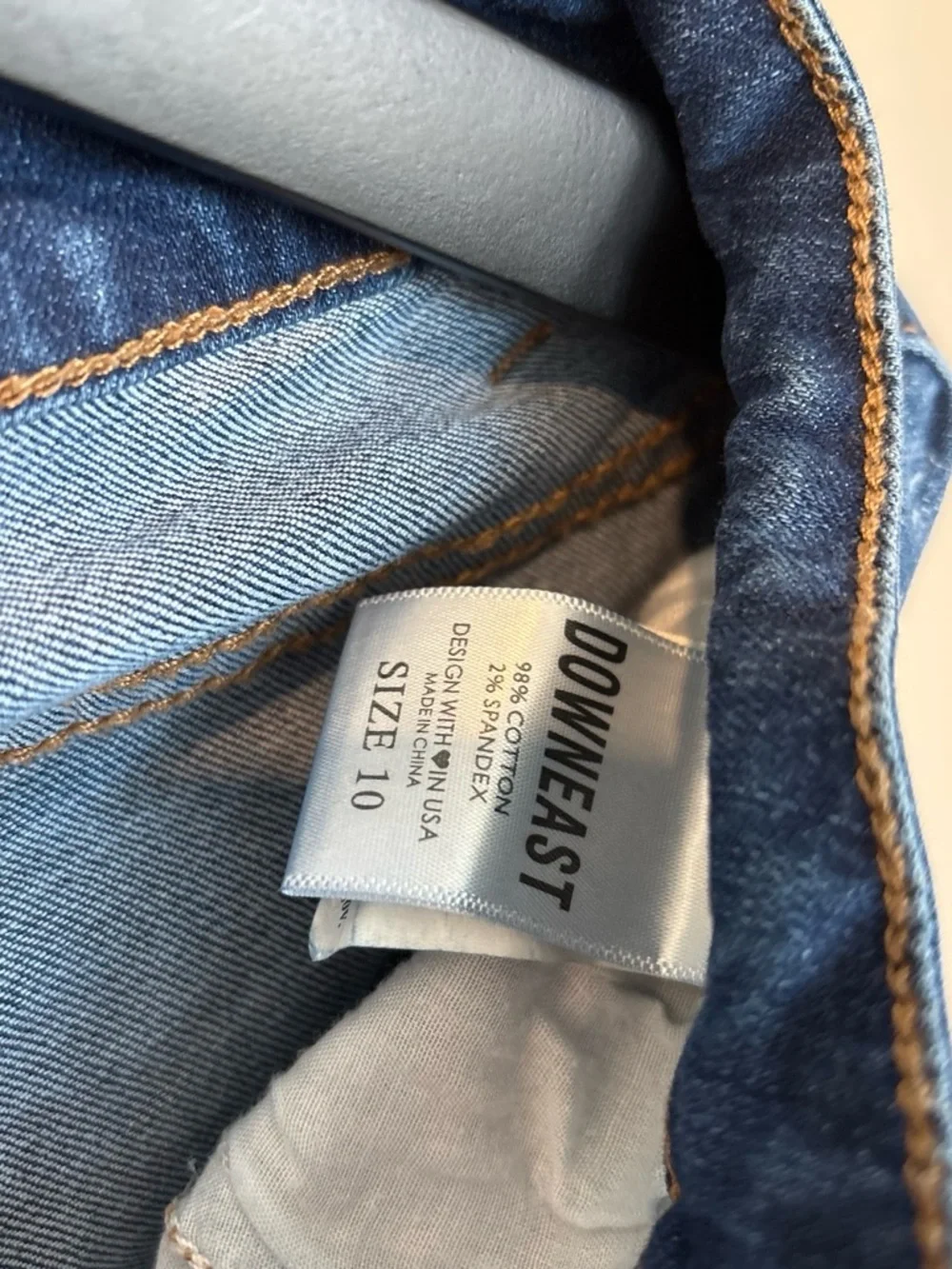 DownEast Size 10 Distressed Denim Bermuda Shorts Button Fly Stretch Jorts